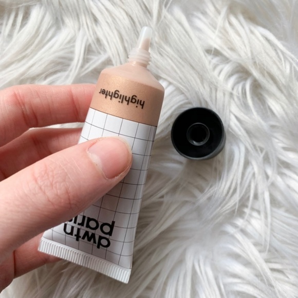 NWT DWTN PARIS HIGHLIGHTER - Picture 4 of 4